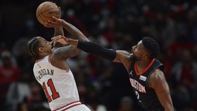 FOTO: Bulls Lumat Rockets di NBA