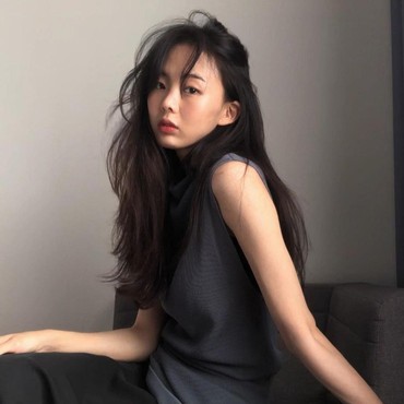 Geum Sae Rok Resmi Bergabung dengan Agensi Song Joong Ki