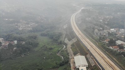 img-title Tol Cisumdawu Mulai Beroperasi Bulan Depan