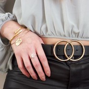 Mari Intip Kepribadian Temanmu Lewat Perhiasan Favorit Mereka! Pecinta Gelang Antik Orangnya Down To Earth