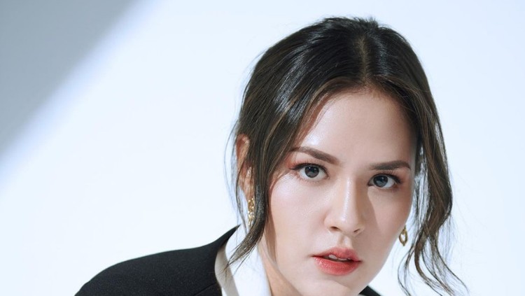 Raisa. Raisa.