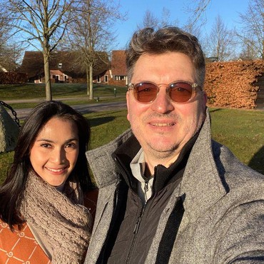 Maudy Koesnaedi Sering Dipasangkan dengan Rano Karno, Bikin Suami Cemburu?