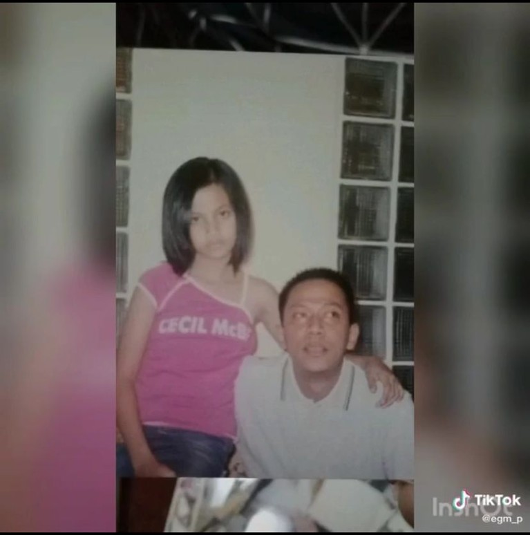 Doddy Sudrajat memperingati hari ulang tahun mendiang Vanessa Angel mengunggah foto kenangan mereka. Yuk intip potretnya!