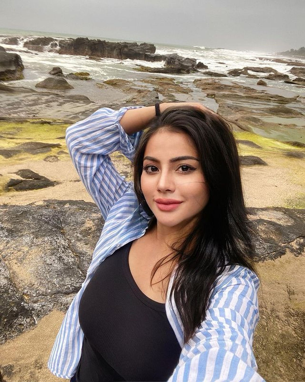 7 Potret Tisya Erni yang Terseret Kasus Prostitusi Selebgram TE