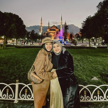 Reaksi Aurel Hermansyah Diisukan Tak Jadi Menantu Kesayangan