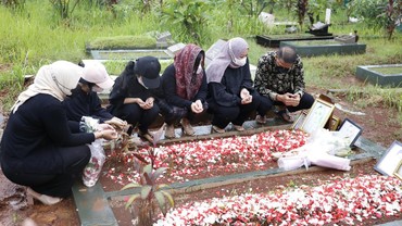 Doddy Sudrajat Dipolisikan soal Pindahkan Makam Vanessa Angel