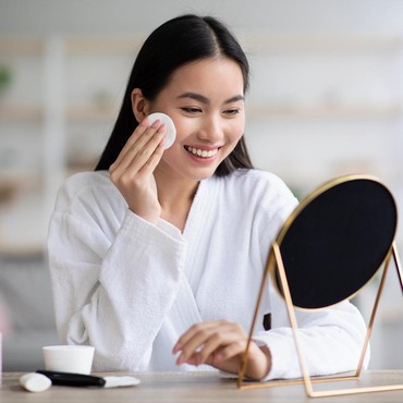 7 Cara Aplikasi Toner yang Tepat agar Kulit Sehat dan Cerah