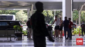 Polisi Ungkap Detik-detik Evakuasi Pasien Omicron dari Apartemen Pluit