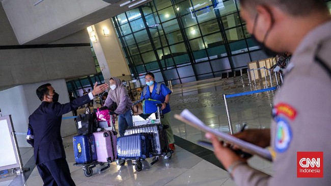 Relaksasi masa karantina bagi pelaku perjalanan luar negeri (PPLN) dilakukan jika evaluasi kondisi kasus Covid-19 terkendali.
