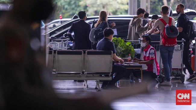 Satgas mengatakan karantina Covid bagi kedatangan luar negeri di Surabaya bertujuan untuk mengurangi beban keterisian tempat tidur.
