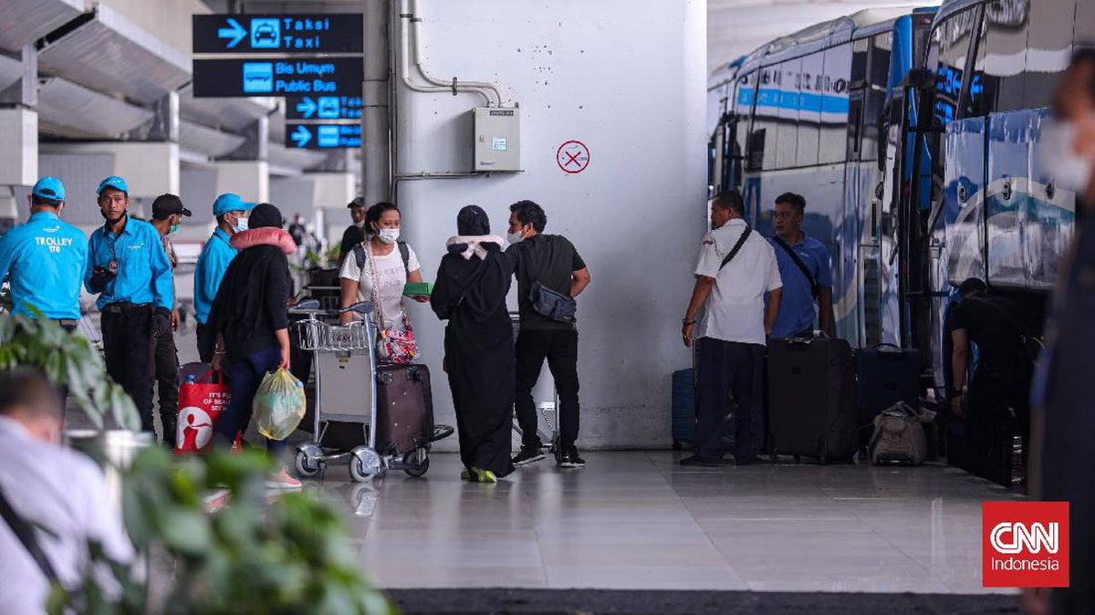 Mengenal Kartu All Indonesia yang Wajib Diisi Penumpang Luar Negeri