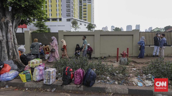 Satgas Covid menegaskan wisma atlet hanya untuk karantina mereka yang sudah terdeteksi positif, sementara lainnya untuk karantina yang datang dari luar negeri.
