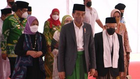 Jokowi-Ma'ruf Silaturahmi Lebaran via Video Call