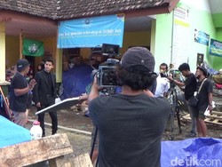 Syuting Sinetron di Semeru yang Bikin Miris Warga hingga Relawan Erupsi