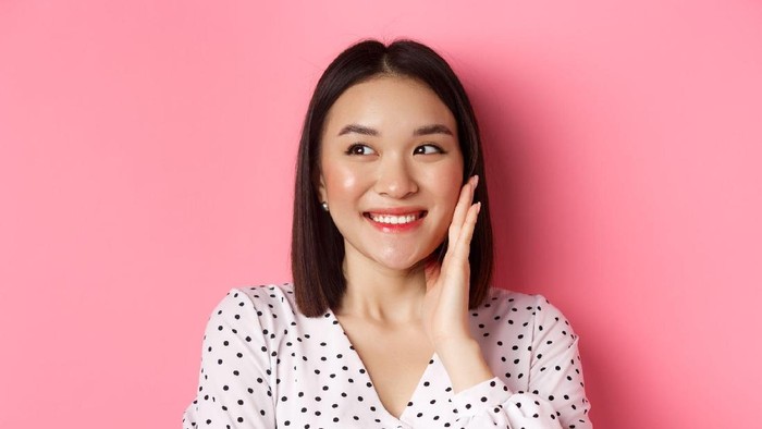 7 Cara Sederhana untuk Mencerahkan Wajah yang Bisa Dilakukan Tiap Hari, Wajib Coba Nih! 7 Cara Sederhana untuk Mencerahkan Wajah yang Bisa Dilakukan Tiap Hari, Wajib Coba Nih!