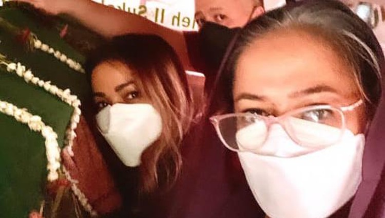 Ayah Nirina Zubir Meninggal