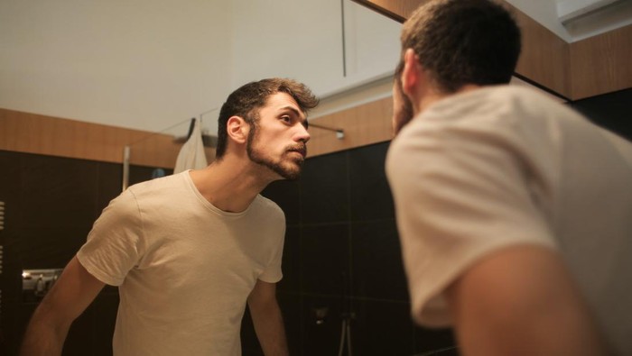 4 Solusi Perawatan Kulit untuk Cowok yang Takut Kucel, tapi Nggak Mau Ribet Skincare-an