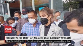 VIDEO: Dituntut 12 Bulan Rehab, Nia-Ardi Akan Ajukan Pembelaan