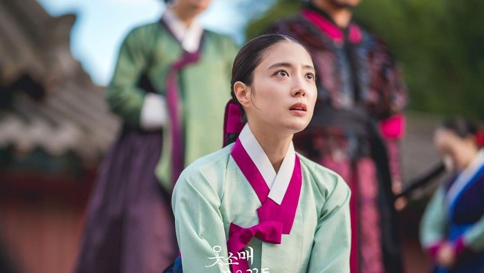 Drama Korea The Red Sleeve