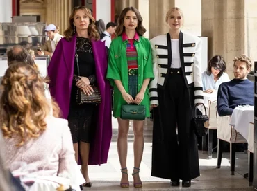 img-title Tutup Tahun 2023, Luxcrime Rilis Produk Kolaborasi Serial 'Emily in Paris'