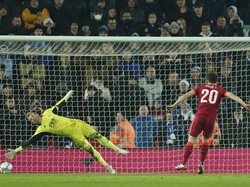 Piala Liga Inggris: Liverpool Singkirkan Leicester Lewat Adu Penalti
