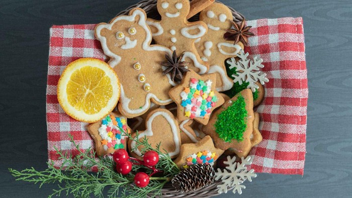 Cantik dan Unik untuk Hidangan Natal dan Tahun Baru, Yuk Cobain Resep Ornament Cookies Berikut Ini!
