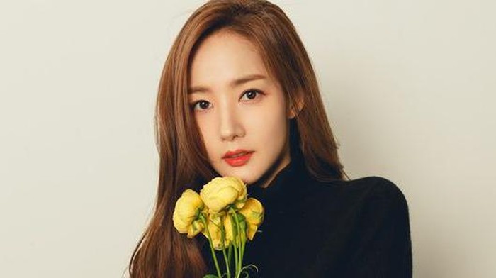 Punya Wajah Glowing, Simak Cara Merawat Kulit ala Aktris Korea Berikut yang Bisa Dilakukan di Rumah Punya Wajah Glowing, Simak Cara Merawat Kulit ala Aktris Korea Berikut yang Bisa Dilakukan di Rumah
