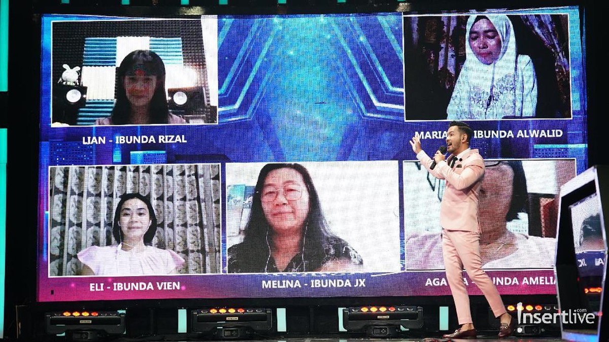 Para peserta&comma; juri serta host Indonesia Mencari Bakat dapat kejutan didatangi sang ibunda di Hari Ibu&period; Yuk intip momennya&excl;