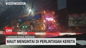 VIDEO: Maut Mengintai di Perlintasan Kereta