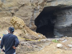 Warga Harjamukti Cirebon Tewas Tertimbun Longsoran Galian Pasir