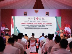 Wapres Maruf Amin Resmikan Bank Wakaf Mikro di Lampung