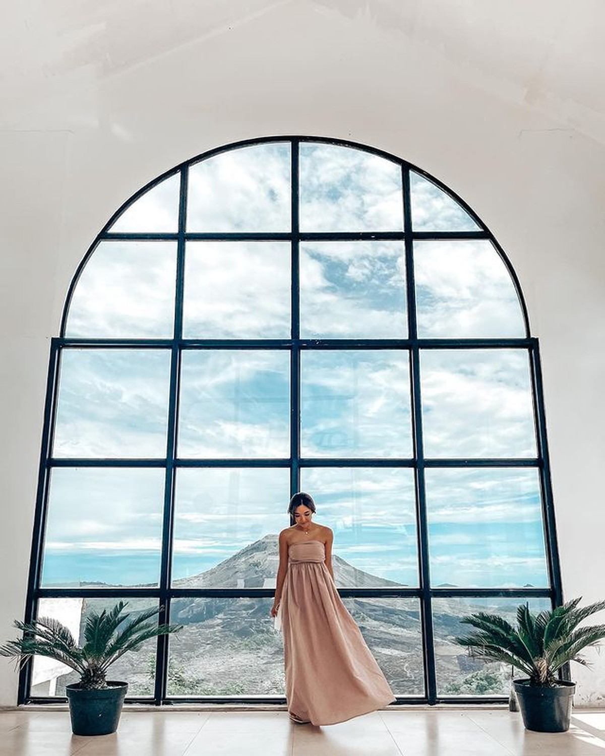 Penampilan terbaru Gisel Anastasia dengan tubuh kurus usai putus dari Wijin jadi sorotan&period; Yuk kita intip&excl;