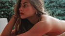 7 Potret Valerie Thomas Pamer Punggung Mulus Pakai Gaun Backless Penampilan Valerie Thomas di unggahan terbarunya memakai gaun backless sambil pamer punggung mulus disorot. Yuk intip!