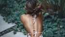 7 Potret Valerie Thomas Pamer Punggung Mulus Pakai Gaun Backless Penampilan Valerie Thomas di unggahan terbarunya memakai gaun backless sambil pamer punggung mulus disorot. Yuk intip!
