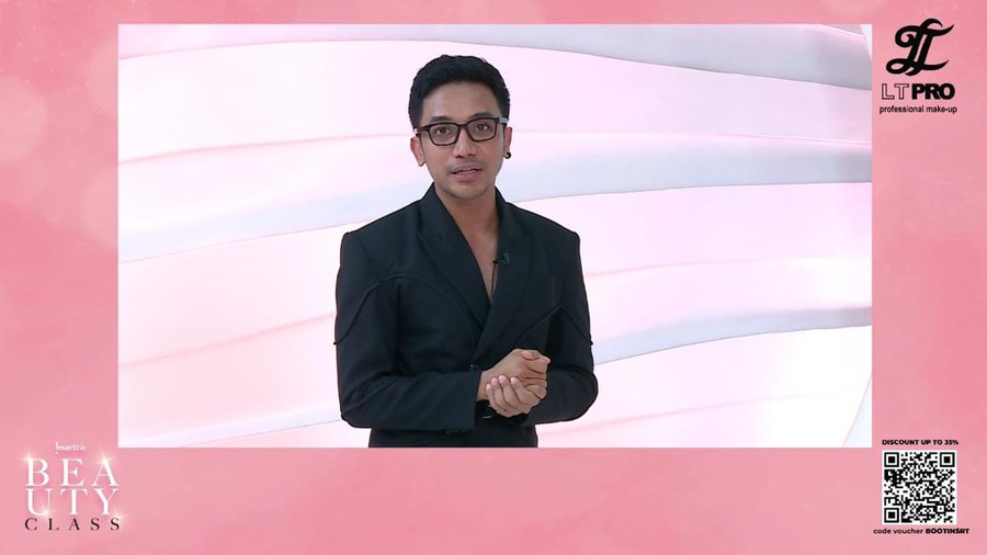 Penata rias Bubah Alfian memang sudah terkenal di kalangan fashion dan beauty. Kini Bubah pun menceritakan awal kariernya menjadi makeup artist hingga terkenal. Banyak artis Indonesia hingga mancanegara yang ketagihan di-makeup Bubah. Lantas seperti apa tips Bubah untuk makeup glamor di tahun baru 2022?