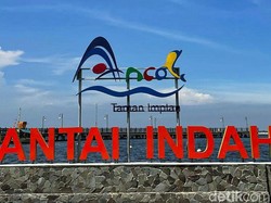 Viral Sampah di Pantai Ancol, Pengelola Sebut Fenomena Sampah Kiriman