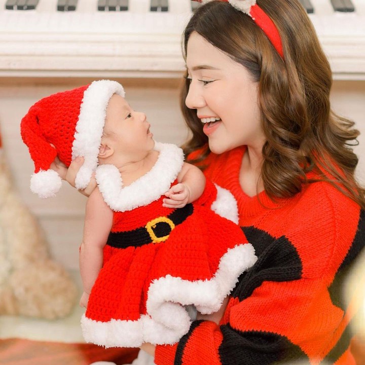 <p>Baby Bible lahir pada 9 November 2021 lalu melalui operasi caesar, Bunda. (Foto: Instagram @felicyangelista_)</p>