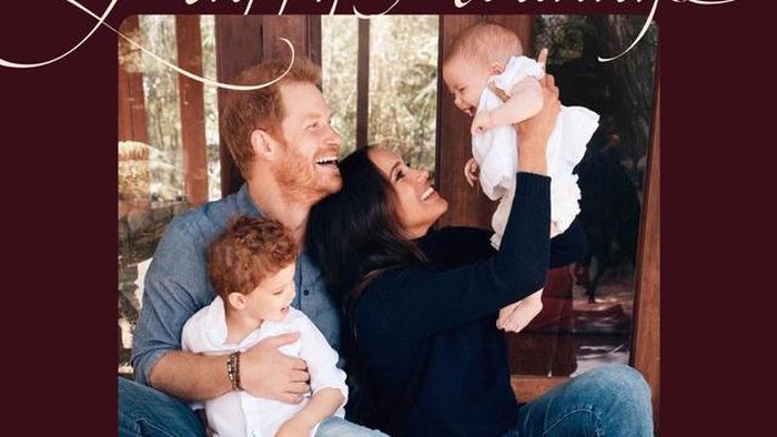 Terungkap! Ini Wajah Lilibet Diana Anak Kedua Pangeran Harry dan Meghan Markle Terungkap! Ini Wajah Lilibet Diana Anak Kedua Pangeran Harry dan Meghan Markle