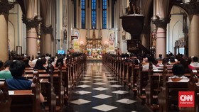 Digelar Terbatas, Misa Malam Natal di Katedral Jakarta Berjalan Lancar
