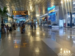 Karantina Perjalanan dari Luar Negeri Dipangkas, tapi Ada Syaratnya