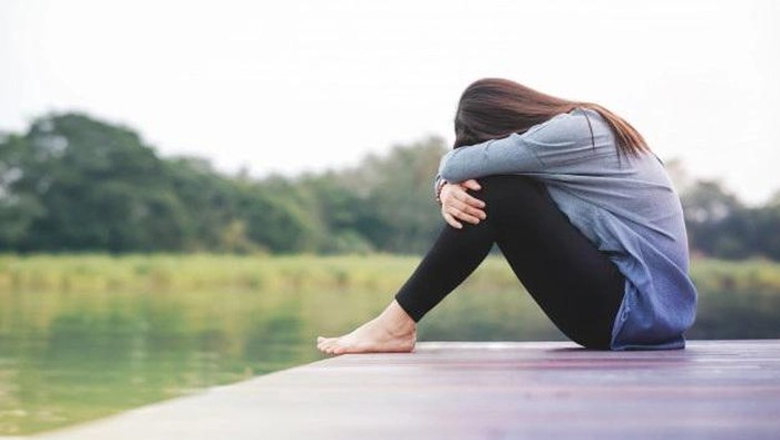 7 Tanda Bahwa Kamu Seorang Overthinker, Salah Satunya Kerap Hindari Membuat Pilihan