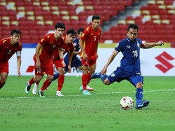 Tundukkan Vietnam, Thailand Sesali Penalti yang Gagal