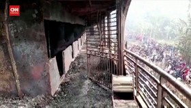 VIDEO: Kapal Feri di Bangladesh Terbakar, 37 Orang Tewas
