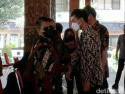 Momen Tunanetra Penasaran Sosok Walkot Gibran: Lemune Sepiro, To?