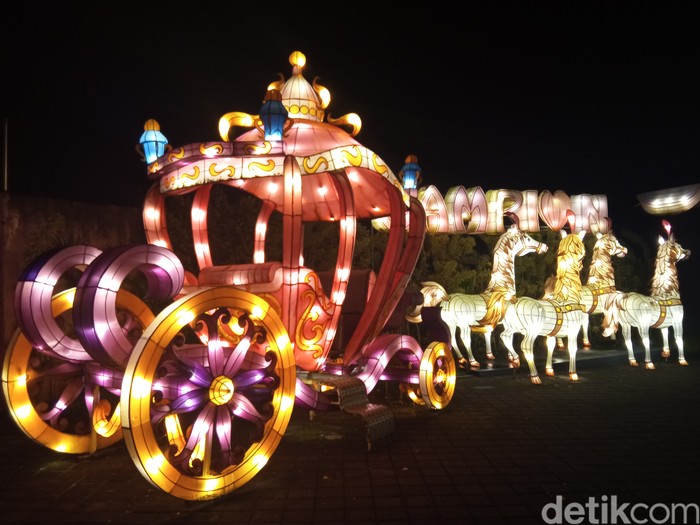 Batu Night Spectacular (BNS)