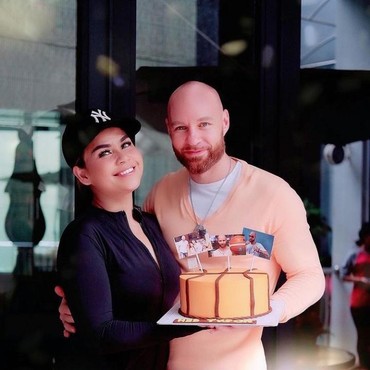 Rayakan Ultah Tanpa Tyson, Melaney Ricardo Akui Tak Kesepian