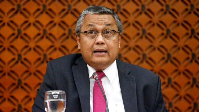 Gubernur Bank Indonesia (BI) Perry Warjiyo memperkirakan inflasi Juli 2023 bisa turun hingga di bawah 3,5 persen.