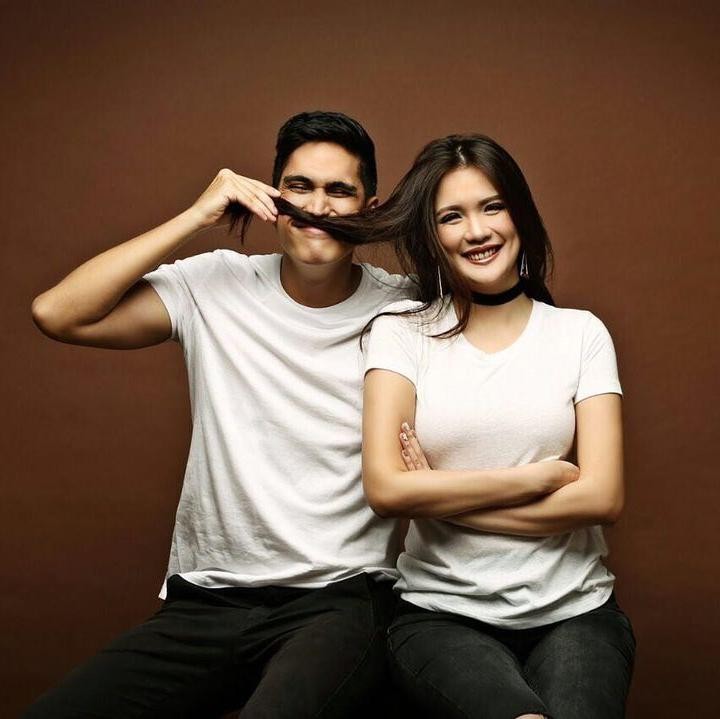 <p>Pasangan ini pun banjir ucapan selamat atas kehamilan pertama Deasy Priscilla. Kehamilan ini seolah menjadi hadiah pernikahan mereka yang keempat pada 24 November lalu. (Foto: dok. Instagram @marcelchandra)</p>