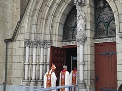 Mau Jadi Pendeta? Ini Jenjang Karirnya