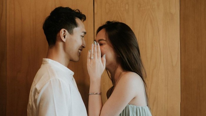 Jonatan Christie dan Shanju.